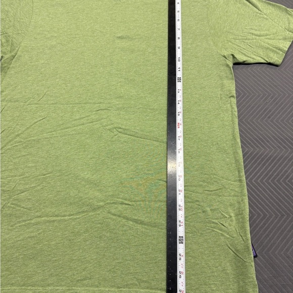 Patagonia Men’s Light Green Short Sleeve Tee Size M - Picture 6 of 7
